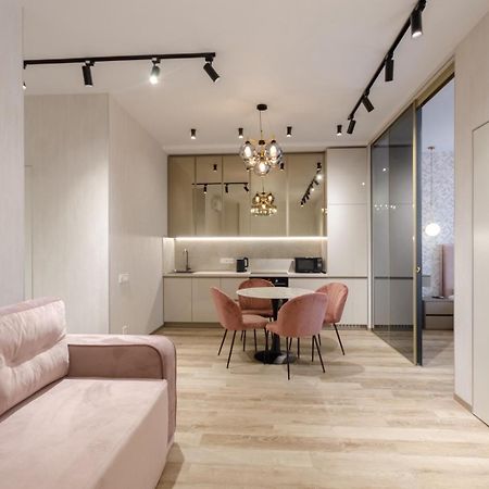Petrovdom Ж38 In Luxury Apartments At 68 Zhylyanska Street,38 Perlyna Kiev Extérieur photo