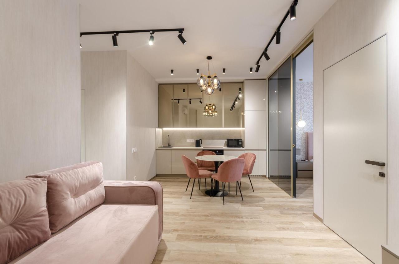 Petrovdom Ж38 In Luxury Apartments At 68 Zhylyanska Street,38 Perlyna Kiev Extérieur photo