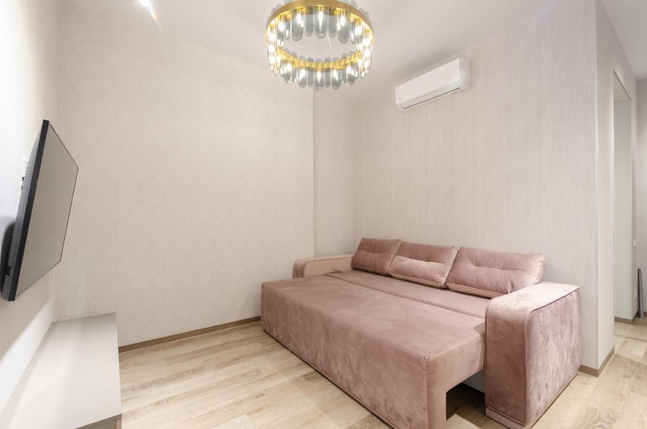 Petrovdom Ж38 In Luxury Apartments At 68 Zhylyanska Street,38 Perlyna Kiev Extérieur photo
