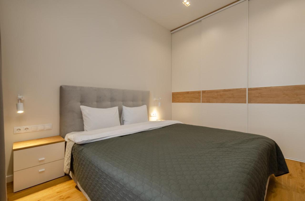 Petrovdom Ж38 In Luxury Apartments At 68 Zhylyanska Street,38 Perlyna Kiev Extérieur photo